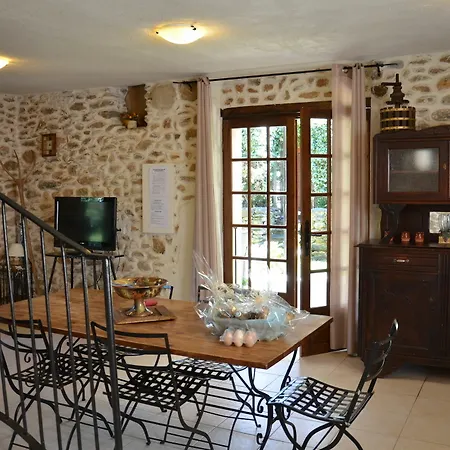 Le Clos Des Vendanges Apartment *